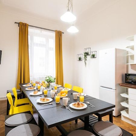 Gorazdova Apartments Прага Экстерьер фото