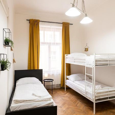 Gorazdova Apartments Прага Экстерьер фото