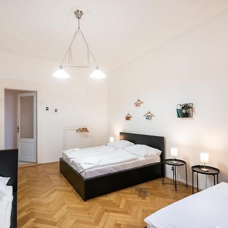 Gorazdova Apartments Прага Экстерьер фото