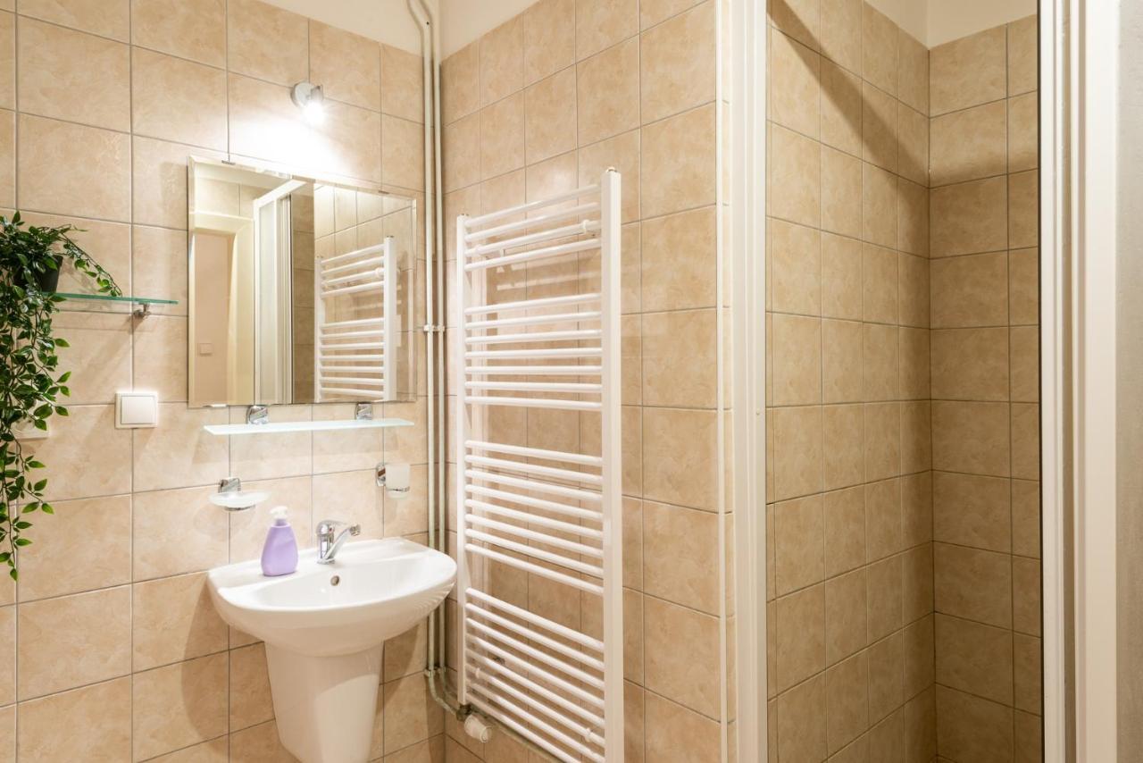 Gorazdova Apartments Прага Экстерьер фото