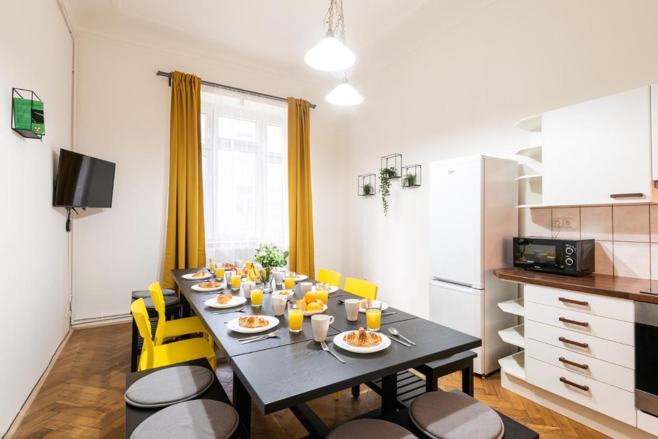 Gorazdova Apartments Прага Экстерьер фото