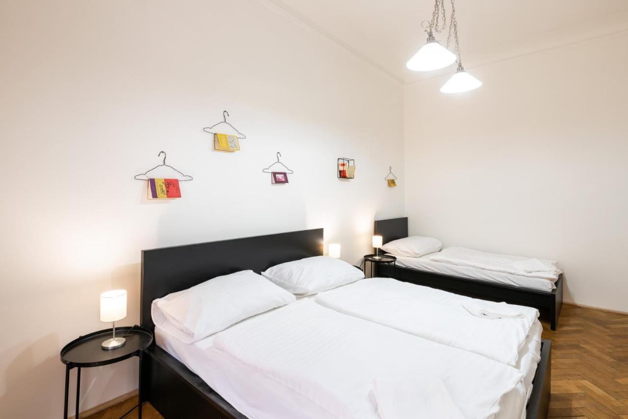 Gorazdova Apartments Прага Экстерьер фото